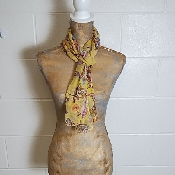 Paisley Pastels on Yellow Scarf Belt - Picture 3 of 12